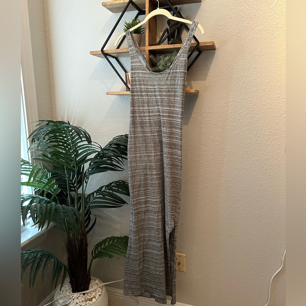 🌟 $10 or Less + BOGO on Sale Items! 🌟 Ann Taylor LOFT Cotton Maxi Dress